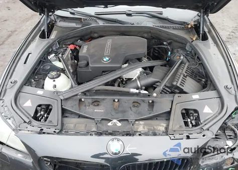 2014 BMW 528I xDrive z USA, uszkodzony, nr VIN WBA5A7C52ED618873